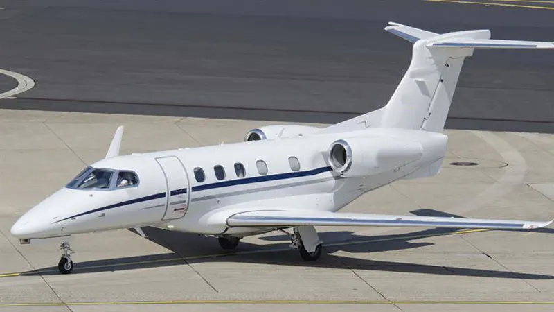 Embraer_Phenom